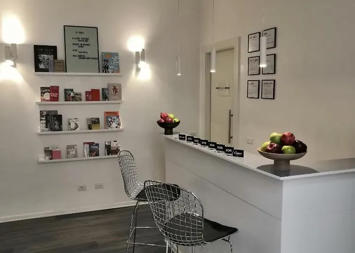 N - Space Modern Guestrooms Konukevi Roma