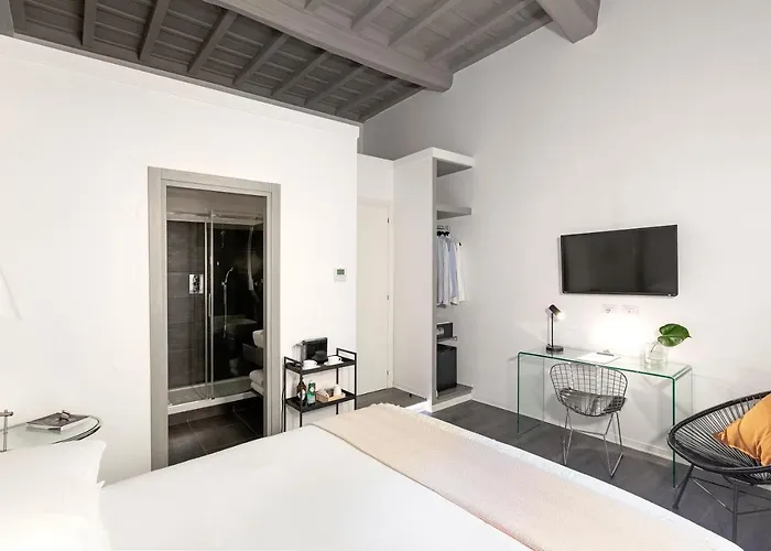 Konukevi N - Space Modern Guestrooms 4*