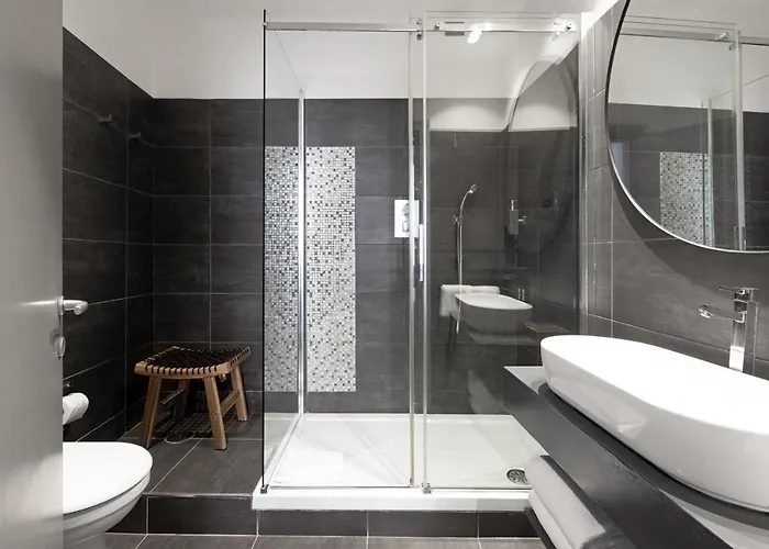 N - Space Modern Guestrooms 4*
